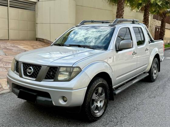 NISSAN FRONTIER 2.5 LE ATTACK 4X4 CD TURBO ELETRONIC DIESEL 4P AUTOMÁTICO